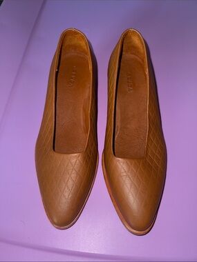 Quilted Tan Leather Pointed Flats